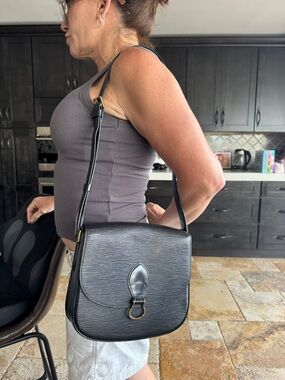 Louis Vuitton Black Textured Leather Shoulder Bag